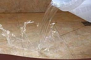 安义漏水维修 免砸砖防水材料该如何施工
